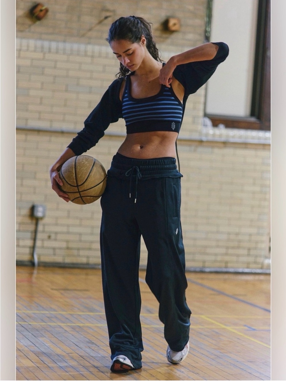 Free People Movement Tiebreaker Low-Rise Wide-Leg Sweatpants - Black $98 MSRP